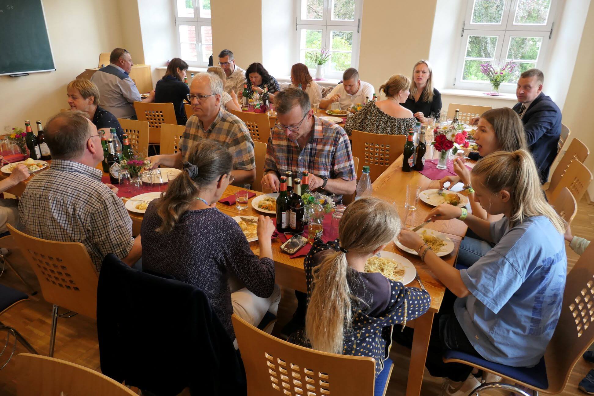 Unsere Partnergemeinde aus Vilaka (Lettland) zu Besuch in Rüsseina