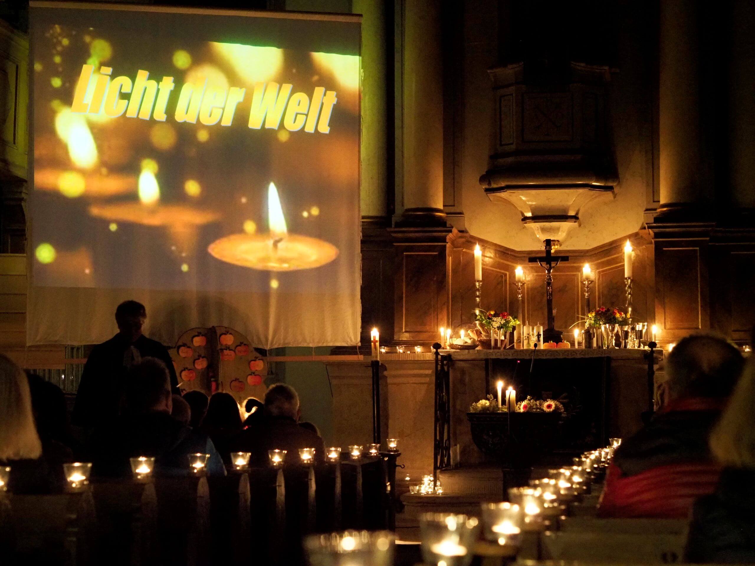 Evangelische Lichtermesse 2023 - Licht der Welt