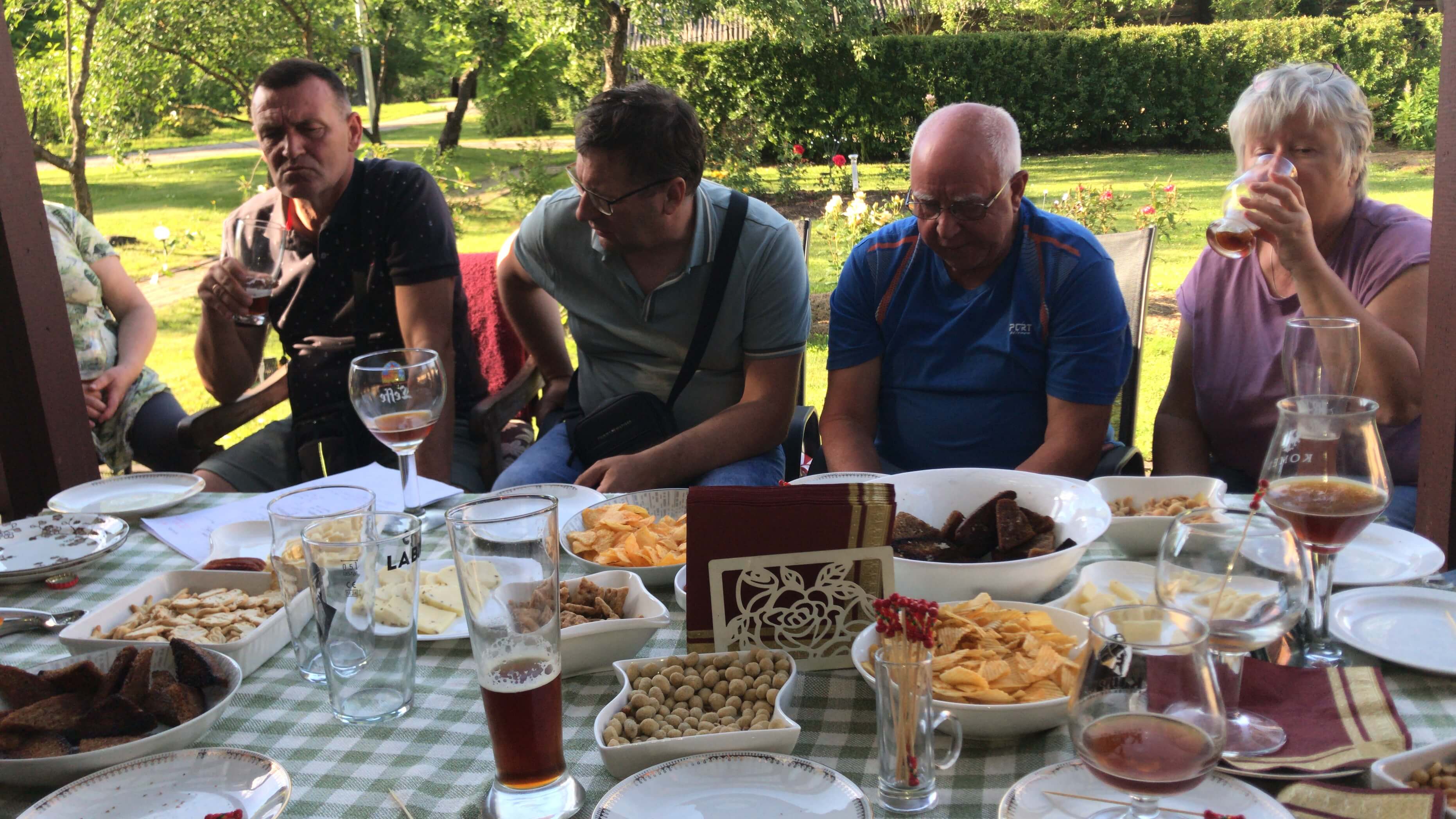 Bierverkostung bei einem privaten Brauer