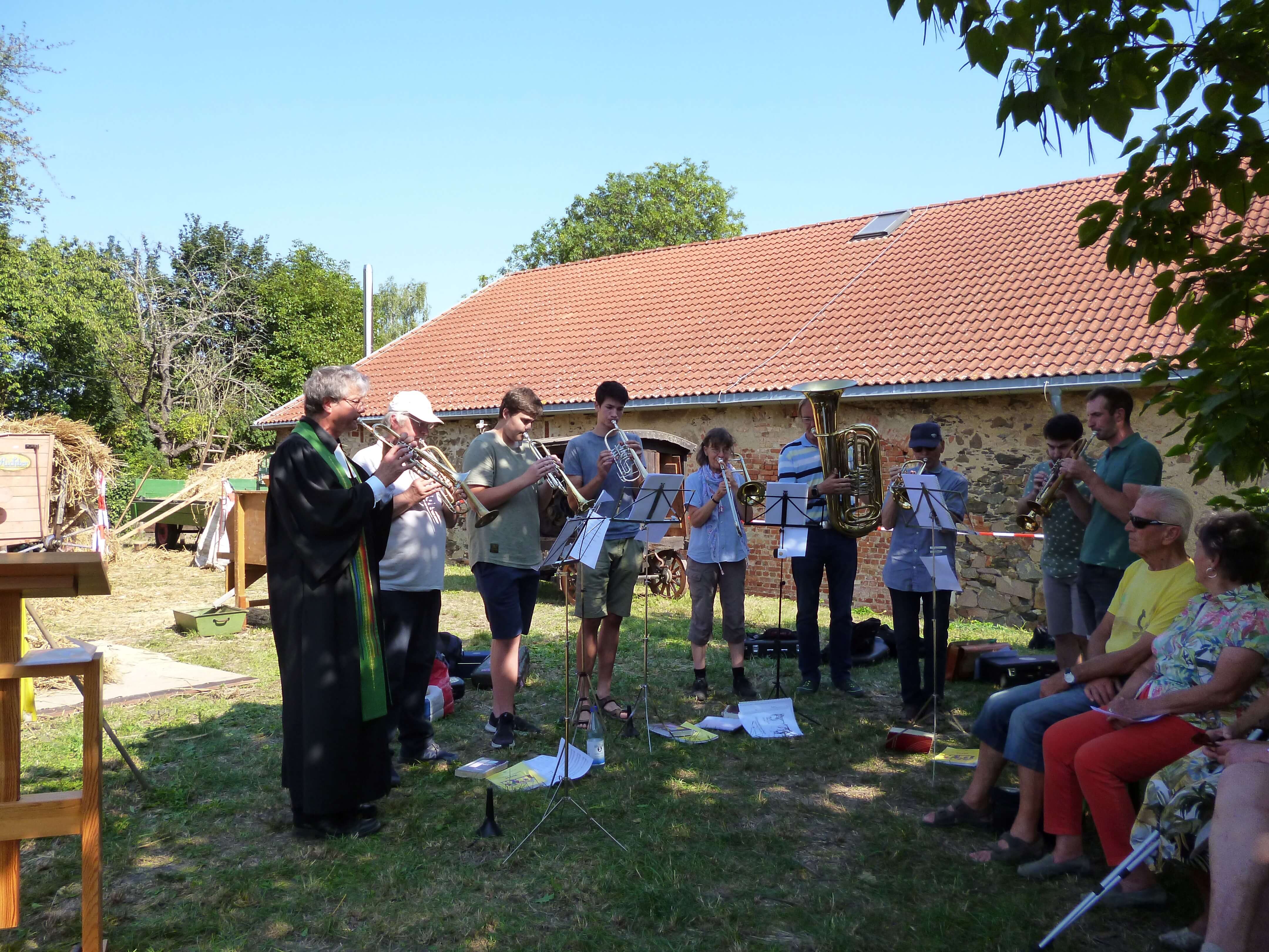 Gottesdienst zum Dreschfest in Schleinitz